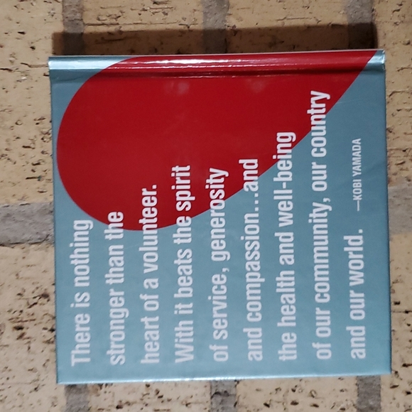 The Heart of a Volunteer compiled by Dan Zadra - Picture 2 of 2